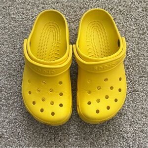 Crocs Lemon Yellow Unisex Clogs Size M4/W6